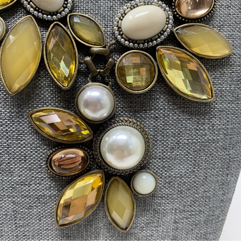 Chico’s Faux Pearl Multi-Stone Statement Necklace - Picture 6 of 8
